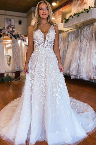 Gorgeous A Line V Neck Tulle Wedding Dresses with Appliques VL24102808