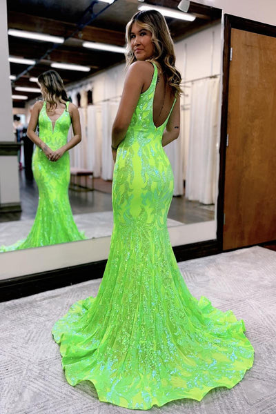 Cute Mermaid V Neck Green Sequins Long Prom Dress VL122318