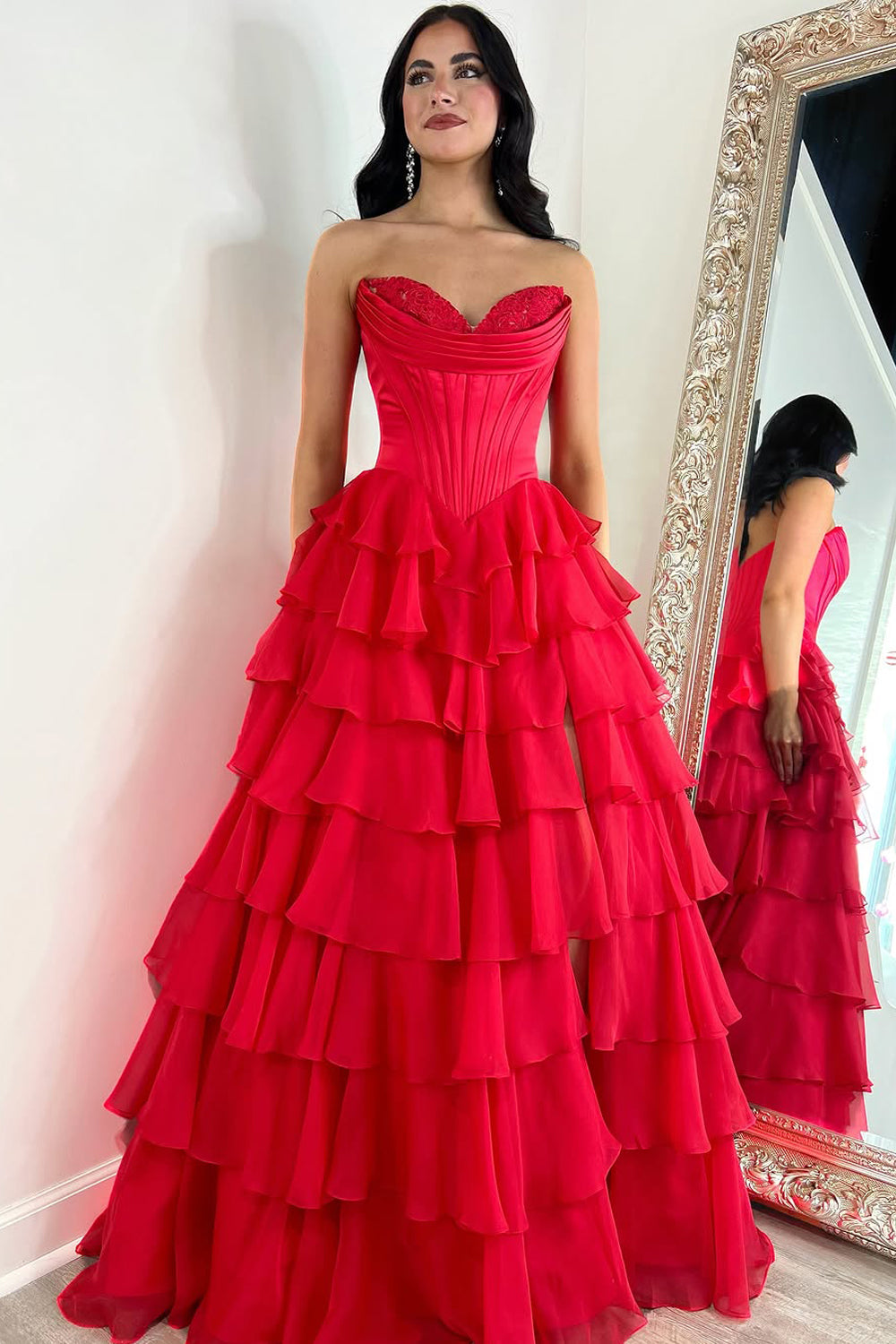 A Line Sweetheart Red Chiffon Tiered Prom Dresses with Slit VL24120901