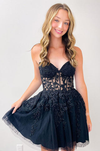 A-Line Sweetheart Black Short Homecoming Dresses with Appliques VL24081310