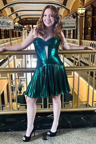 A-Line Sweetheart Keyhole Green Satin Short Homecoming Dresses VL24081508