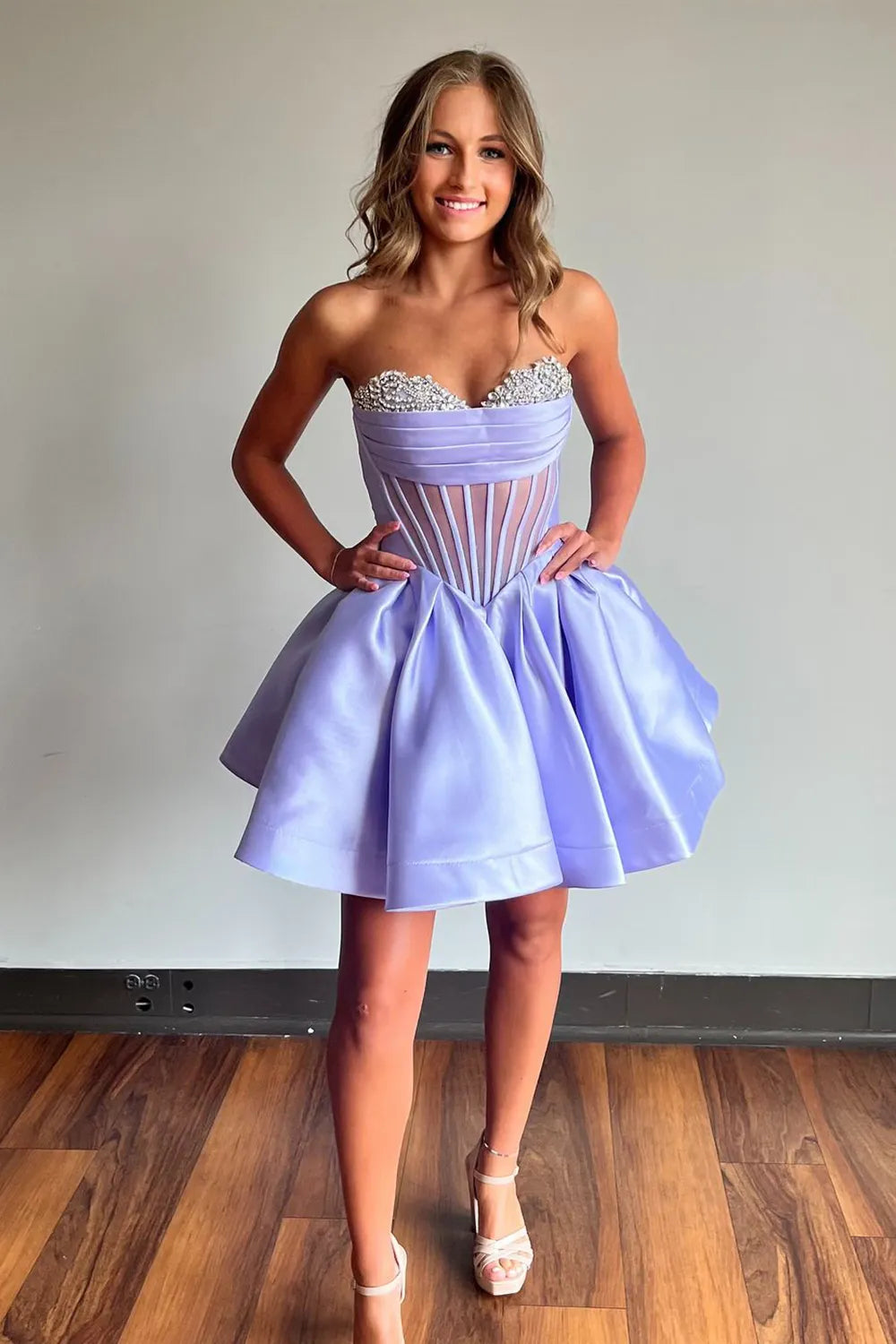 A-Line Sweetheart Lavender Satin Short Homecoming Dresses with Beadings VL24081505