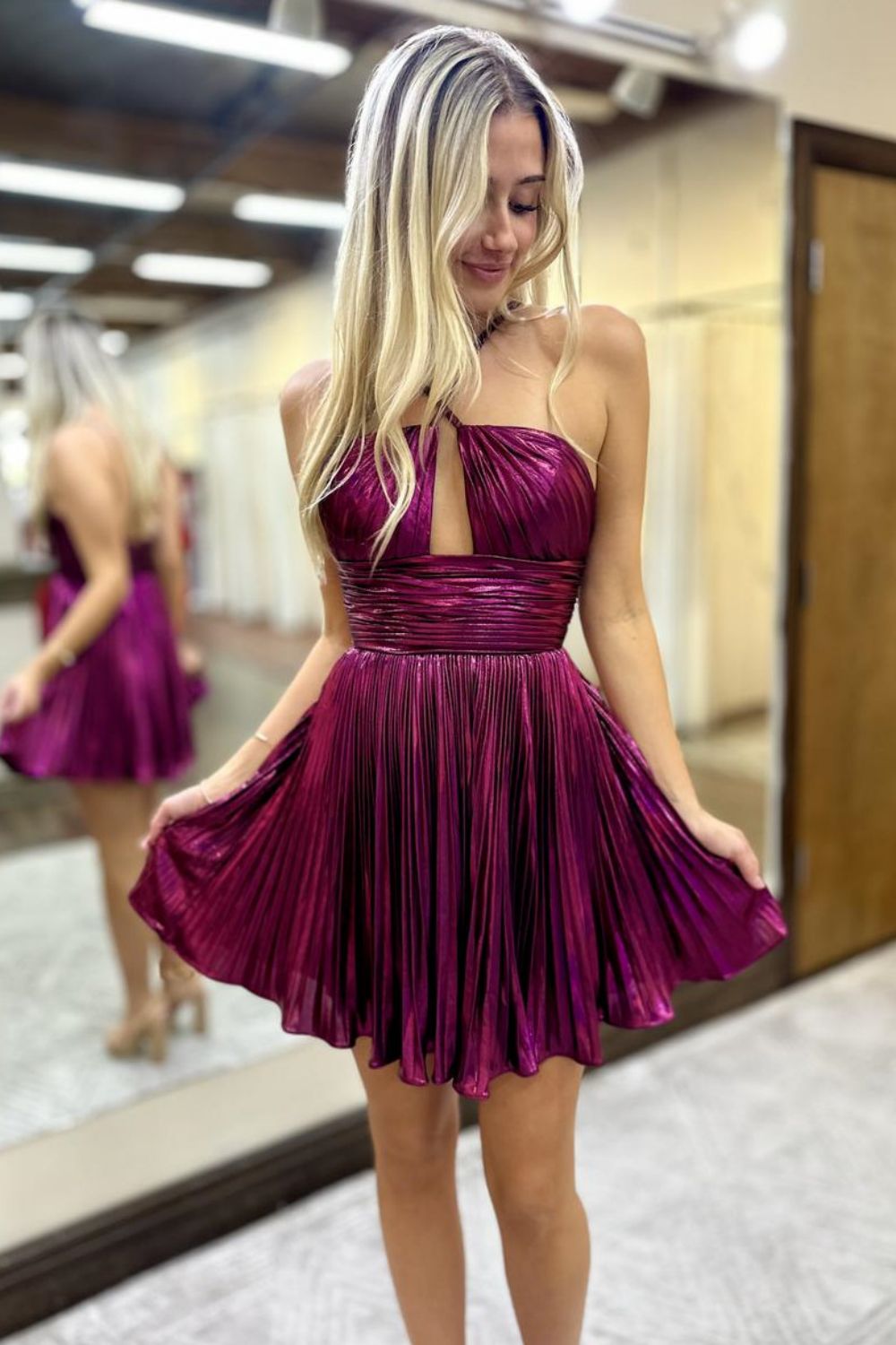 Fuchsia A-Line Halter Pleated Satin Short Homecoming Dresses VL24082804