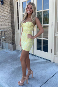 Sweetheart Yellow Sequins Short Tight Homecoming Dresses VL24081308