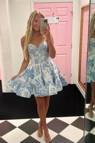 Blue Strapless Jacquard Satin Short Homecoming Dresses VL4053104